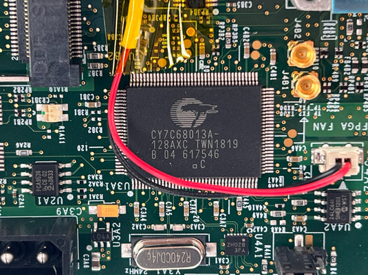 Intel STHI BS2 FAB C E14598-303 Board + Xilinx Virtex-4 XC4VLX25