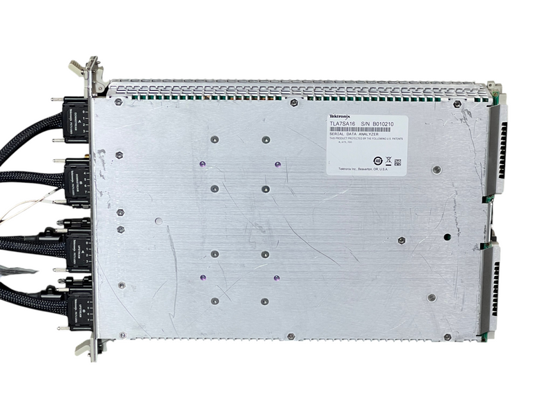 Load image into Gallery viewer, Tektronix TLA7SA16 Serial Data Analyzer + P67SA08S Slot Interposer Probe
