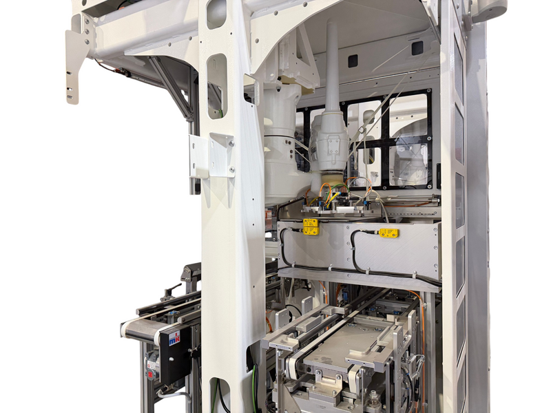 Load image into Gallery viewer, ZAHORANSKY Z.LODOS Syringe Tray Loading Automated System
