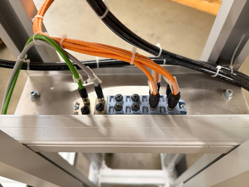 Load image into Gallery viewer, mk DGF-P 2001 Double Belt Conveyor w/ Pneumatic Stops &amp; Sensors, Zahoransky
