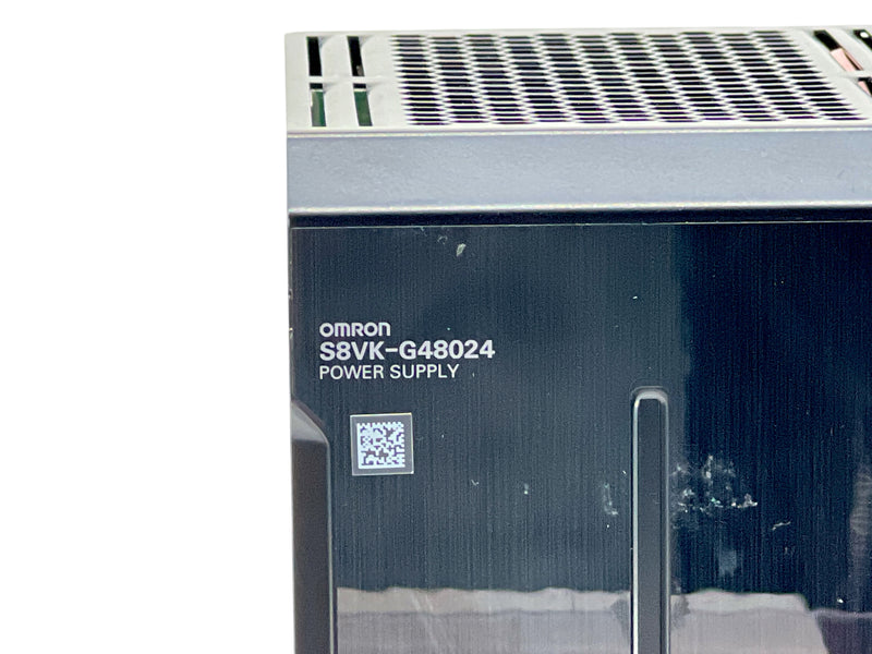 Load image into Gallery viewer, OMRON S8VK-G48024 24VDC 20A 480W DIN Rail Power Supply · photo 3
